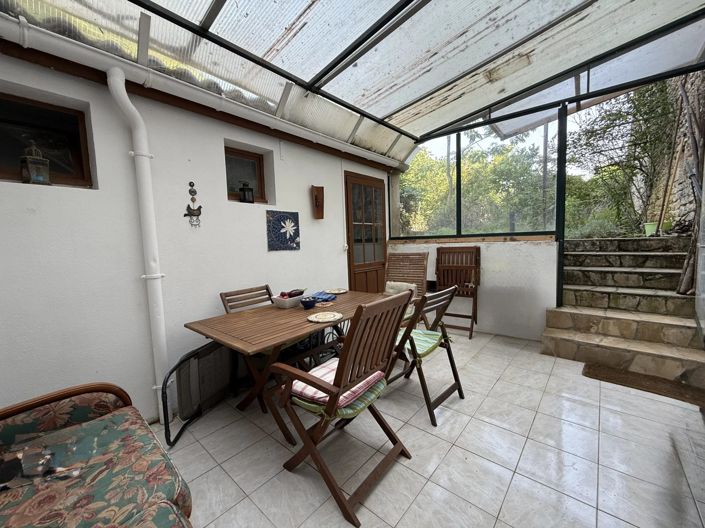 Image No.1-4 Bed House for sale