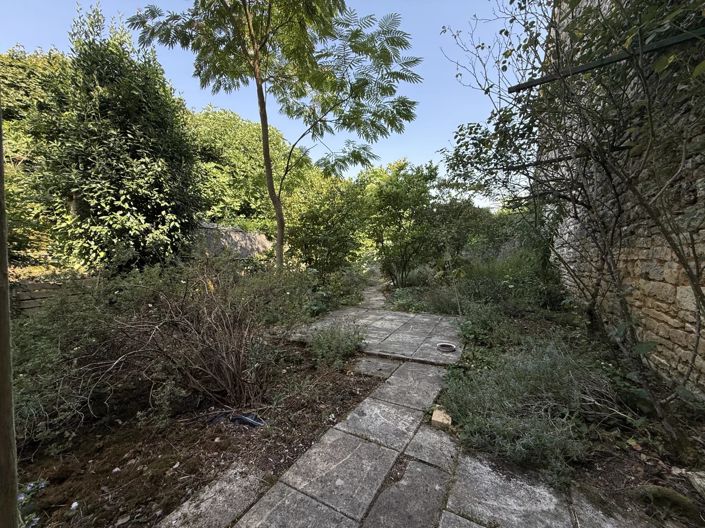 Image No.2-4 Bed House for sale