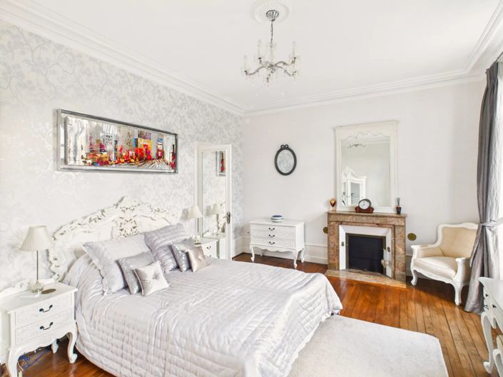 Image No.11-6 Bed House for sale