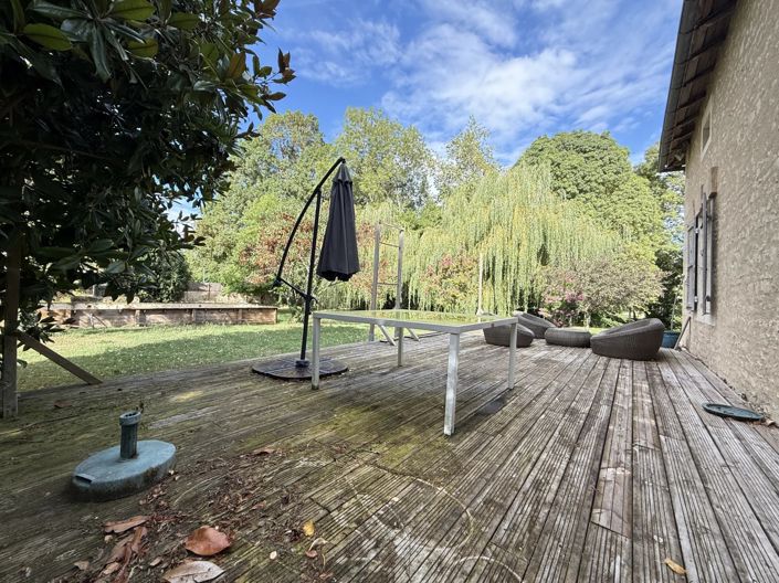 Image No.10-3 Bed House for sale