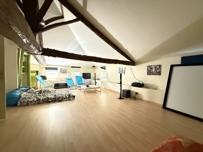 Image No.7-3 Bed House for sale