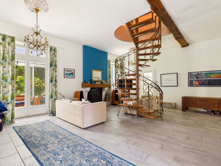 Image No.3-4 Bed Village House for sale