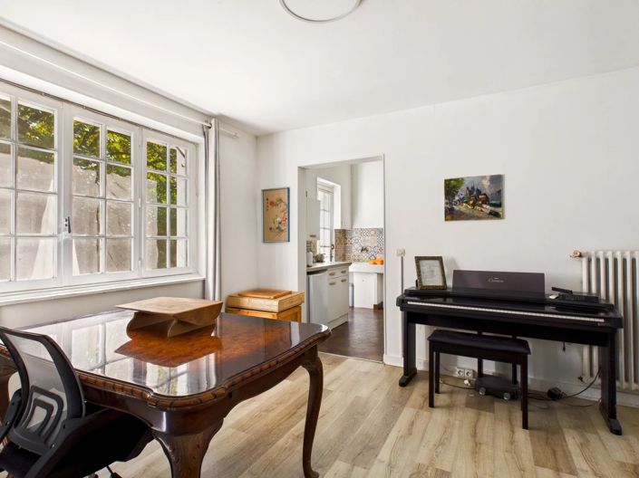 Image No.9-4 Bed Village House for sale