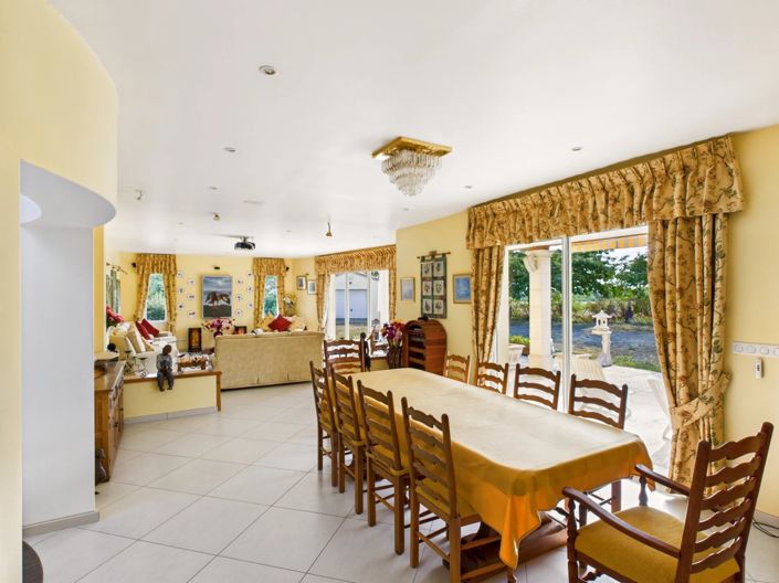 Image No.7-4 Bed House for sale