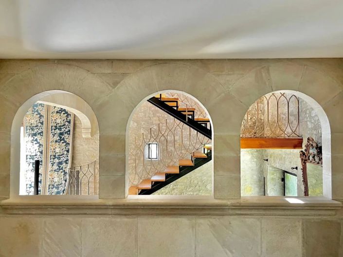 Image No.2-10 Bed House for sale