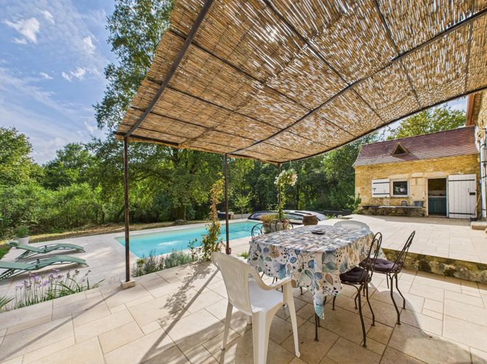 Image No.15-4 Bed House for sale