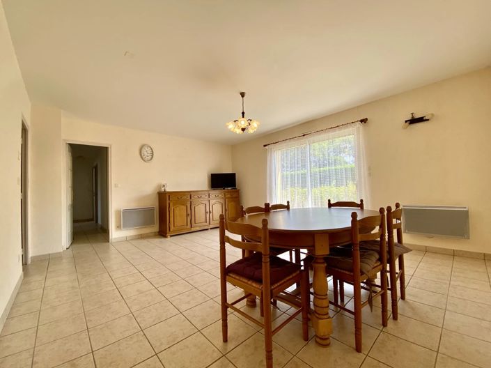 Image No.4-3 Bed House for sale