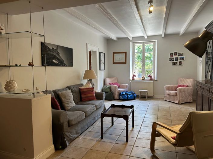 Image No.7-6 Bed House for sale