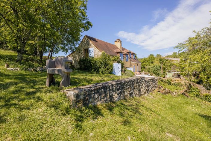 Image No.1-4 Bed House for sale