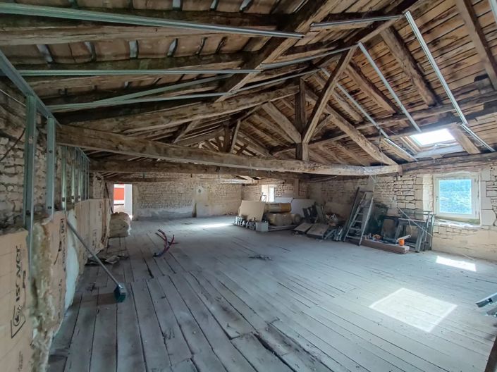 Image No.13-2 Bed House for sale