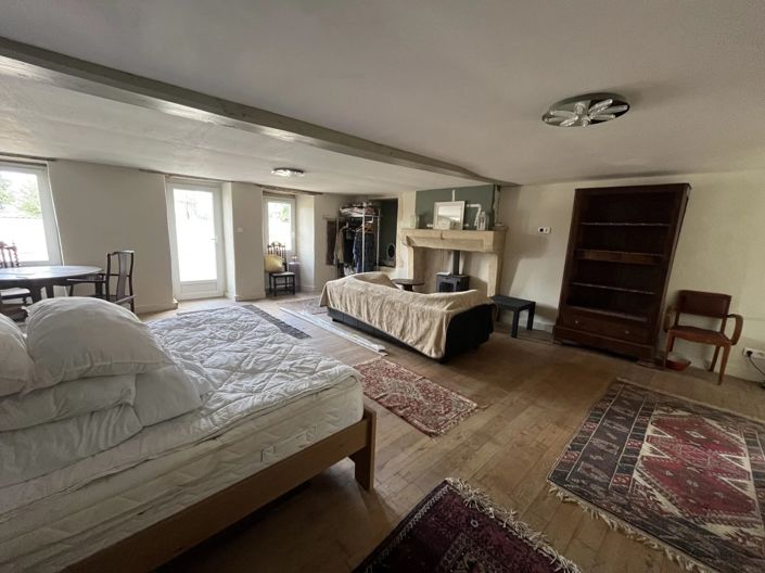 Image No.5-2 Bed House for sale