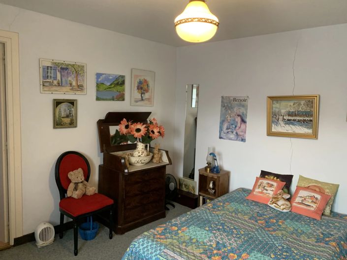 Image No.10-4 Bed House for sale