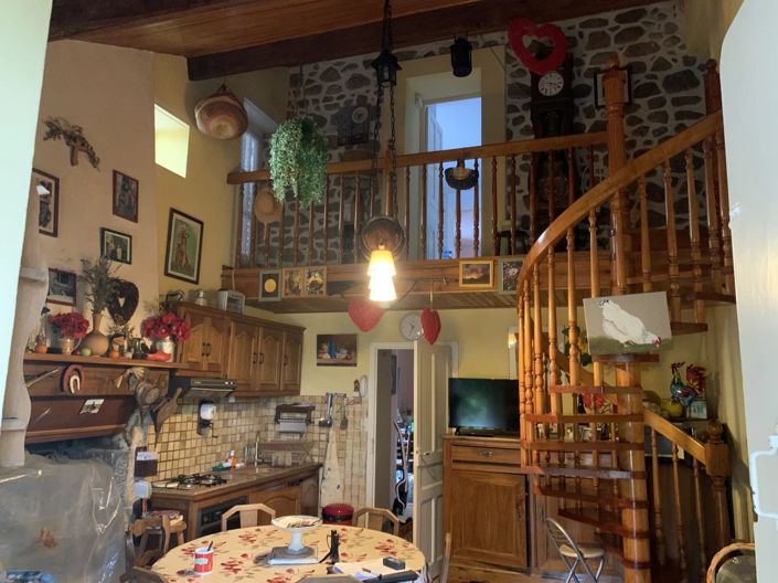 Image No.3-4 Bed House for sale