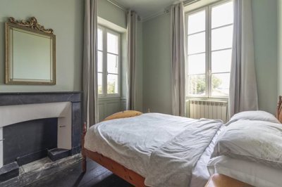 a9946c93290d9e96f48f0c46ec40759f3c5d9d13aa192