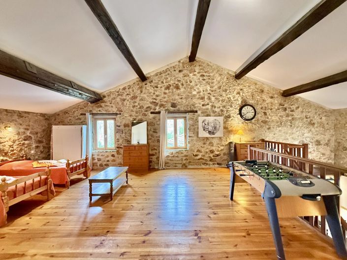 Image No.5-4 Bed House for sale