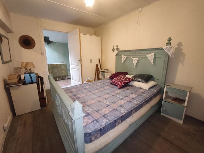 Image No.9-3 Bed House for sale