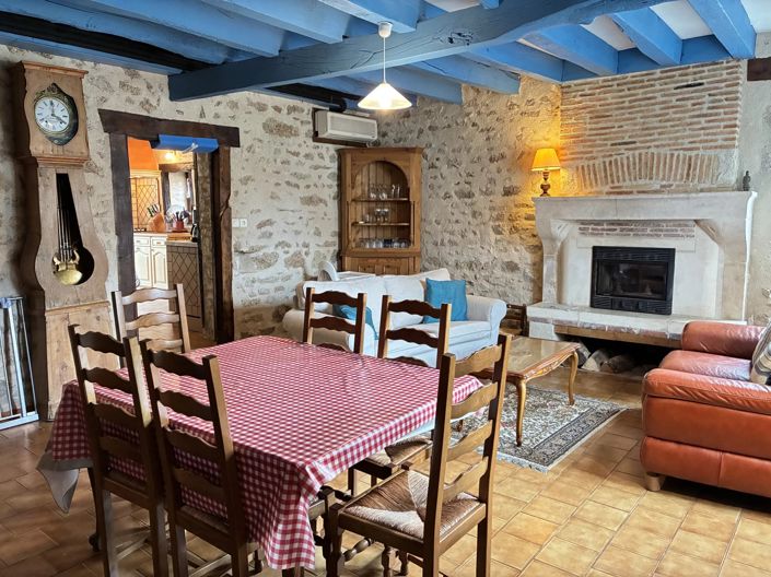 Image No.14-6 Bed House for sale