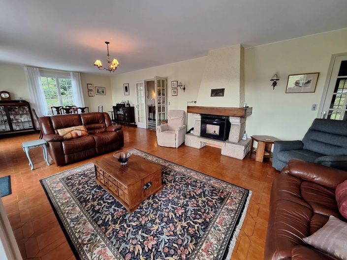 Image No.4-4 Bed House for sale