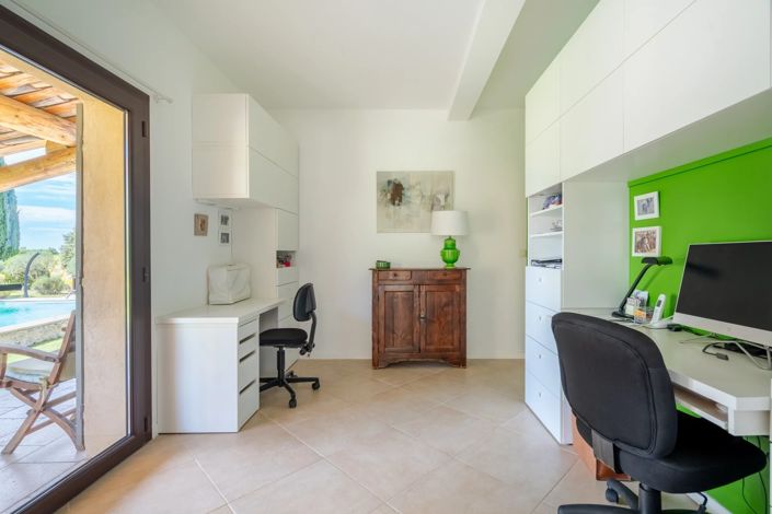 Image No.11-House for sale