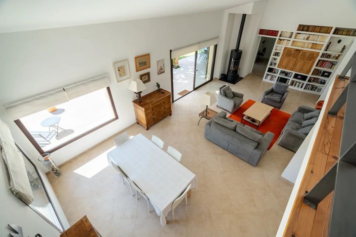 Image No.13-House for sale