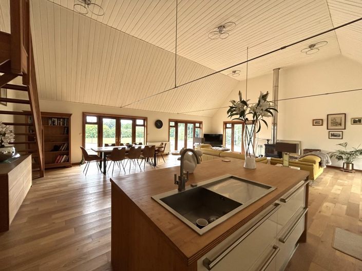 Image No.10-4 Bed House for sale