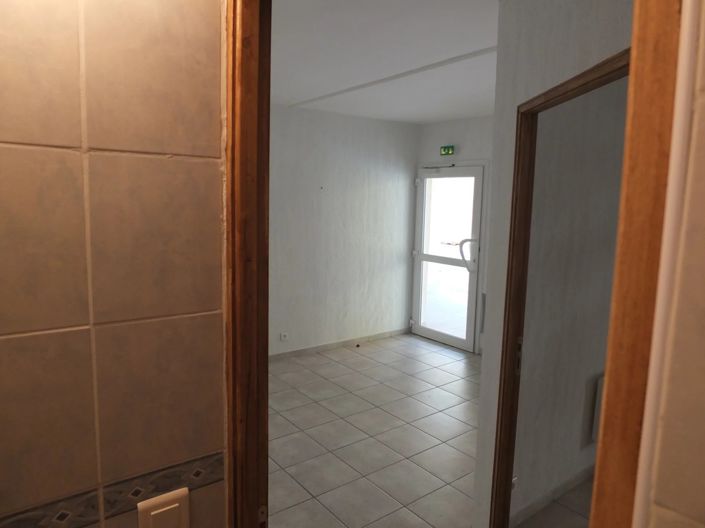 Image No.6-Commercial for sale