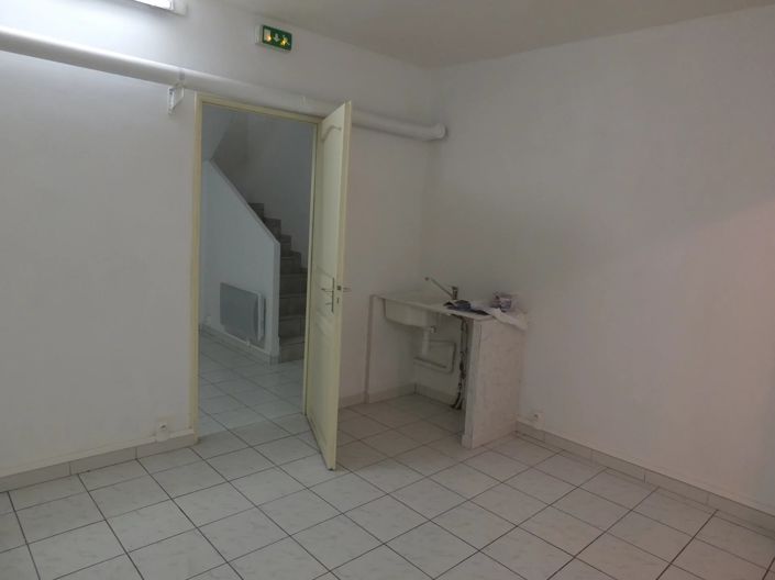 Image No.9-Commercial for sale