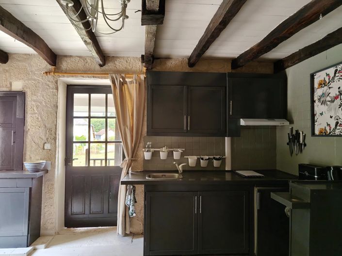 Image No.5-2 Bed House for sale