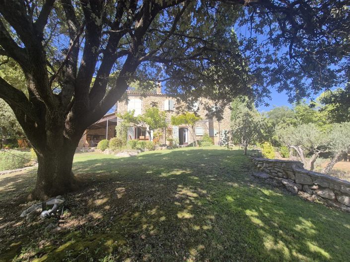 Image No.10-5 Bed House for sale