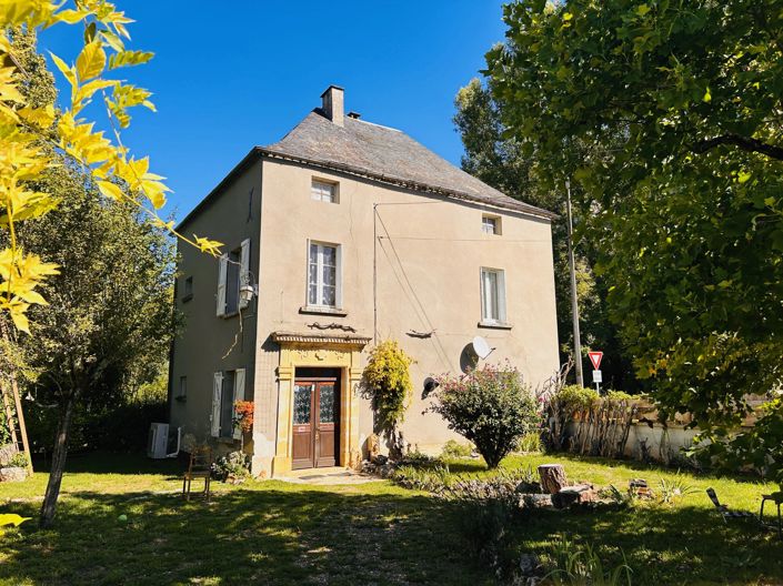 Image No.1-2 Bed Village House for sale