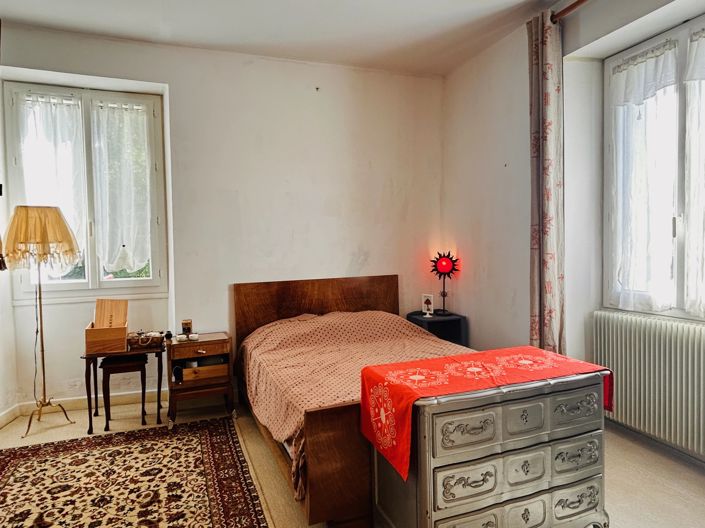 Image No.5-2 Bed Village House for sale