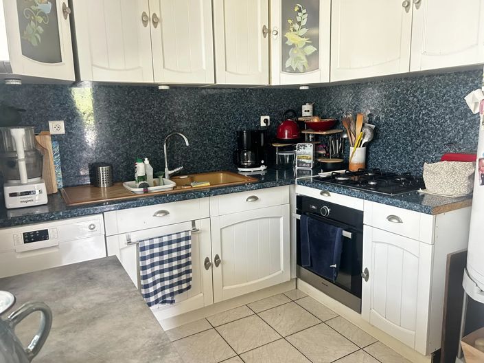 Image No.3-2 Bed Farmhouse for sale