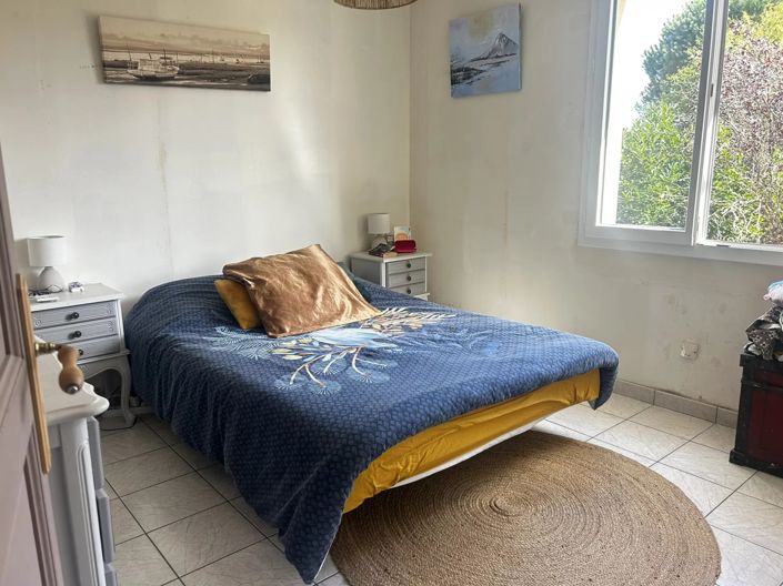 Image No.7-2 Bed Farmhouse for sale