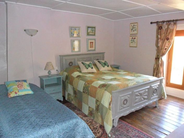 Image No.6-7 Bed House for sale