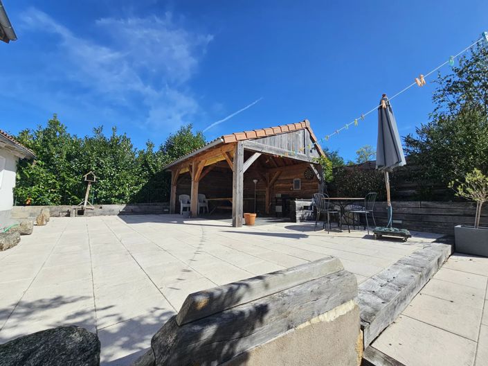 Image No.8-3 Bed Village House for sale