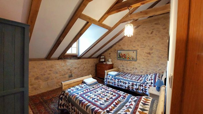 Image No.13-7 Bed House for sale