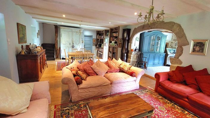 Image No.3-7 Bed House for sale