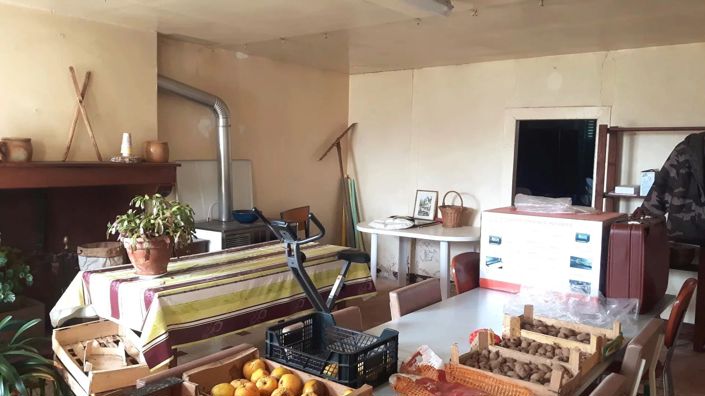 Image No.14-1 Bed House for sale