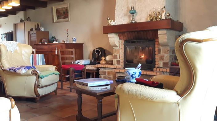 Image No.3-1 Bed House for sale