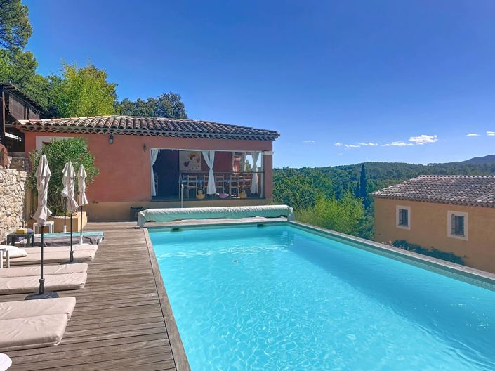 Image No.5-8 Bed House for sale