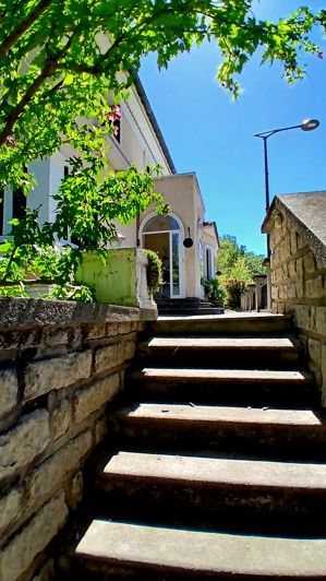 Image No.5-4 Bed House for sale