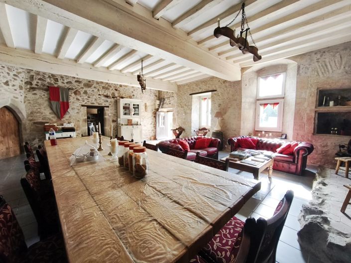 Image No.7-4 Bed Farmhouse for sale