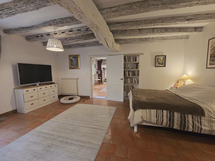 Image No.7-4 Bed House for sale