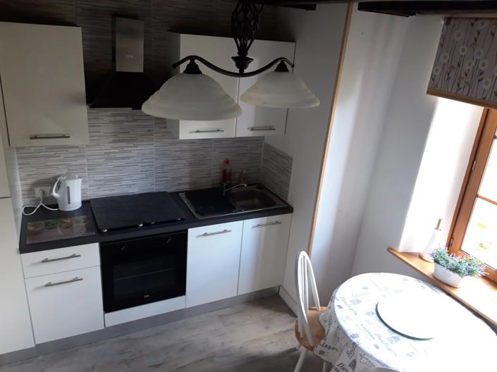 Image No.5-2 Bed House for sale