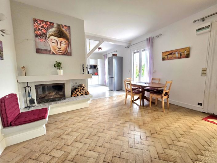 Image No.4-7 Bed House for sale