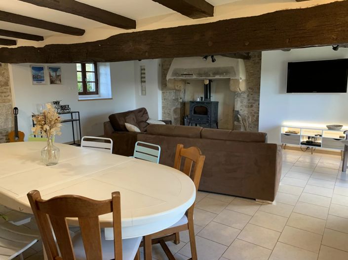 Image No.4-6 Bed House for sale