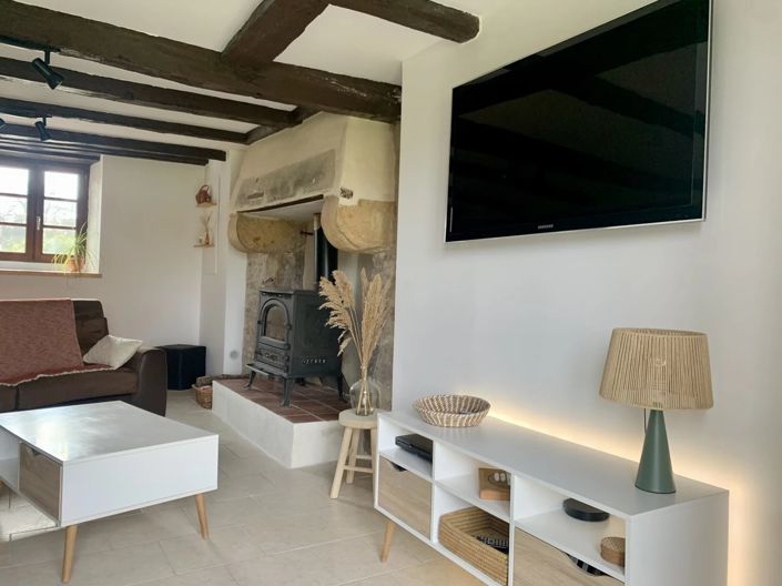 Image No.7-6 Bed House for sale