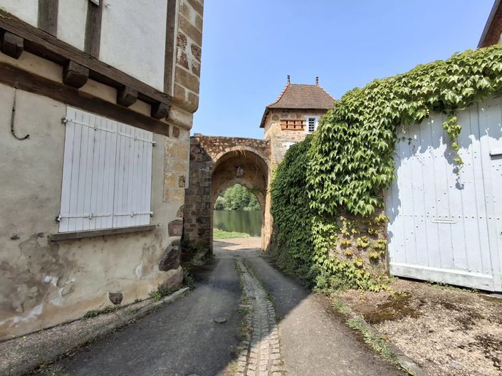 Image No.14-3 Bed House for sale