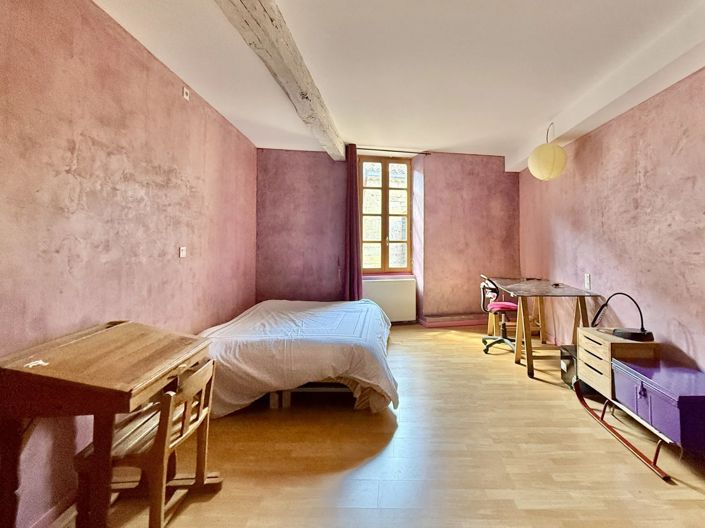 Image No.10-4 Bed House for sale