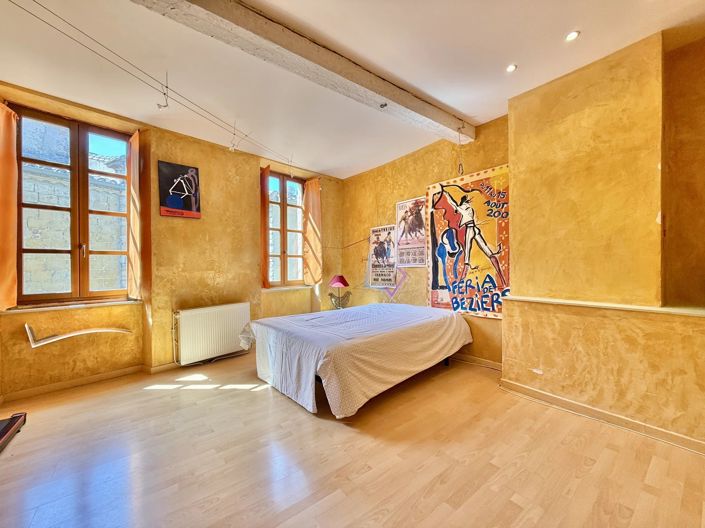 Image No.5-4 Bed House for sale